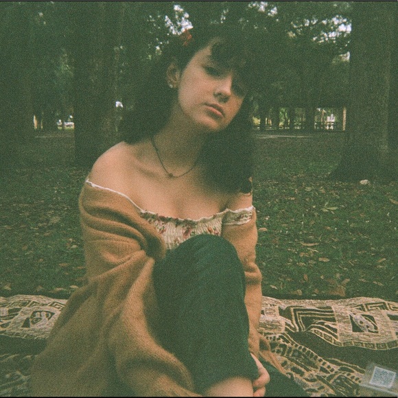 Meet your Posher, Juliet - Picture 1 of 1